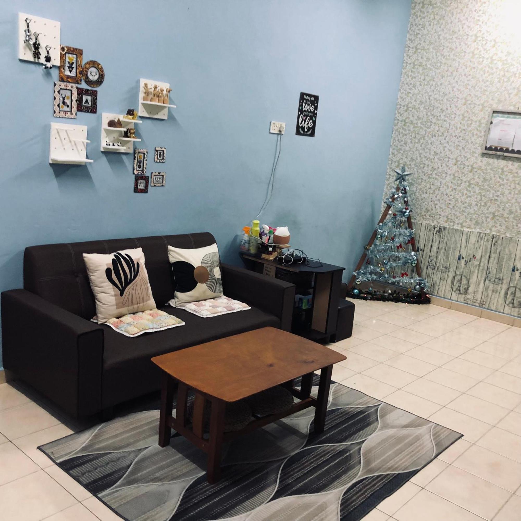 E&Y Homestay Kuala Rompin Exterior foto